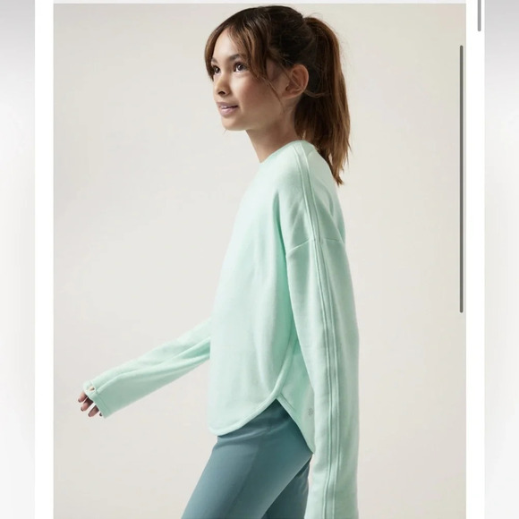 Athleta Girl Up For Anything Sweatshirt Size Large/12 - Picture 2 of 9